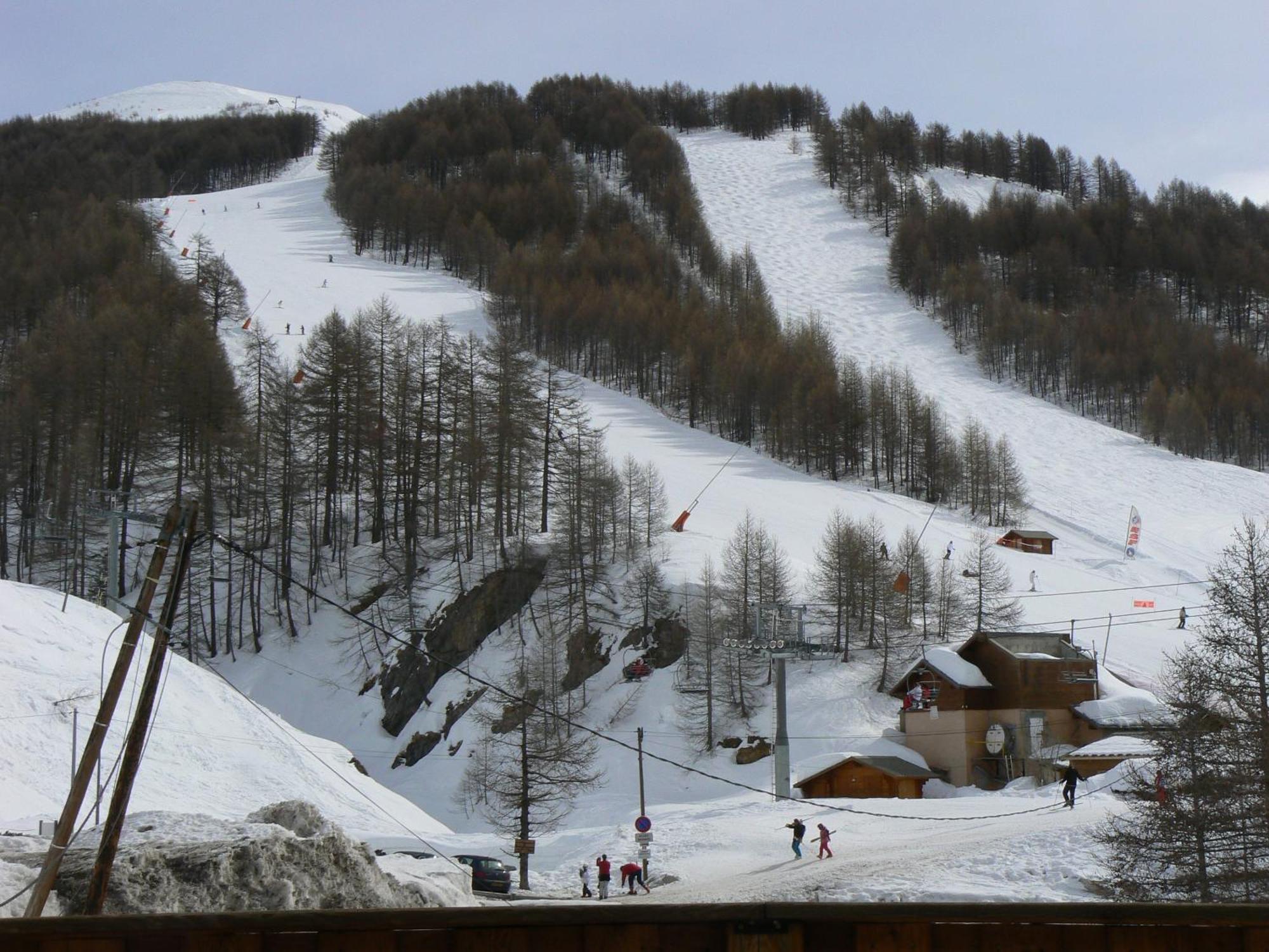 Le Sestriere Hotel Allos Buitenkant foto